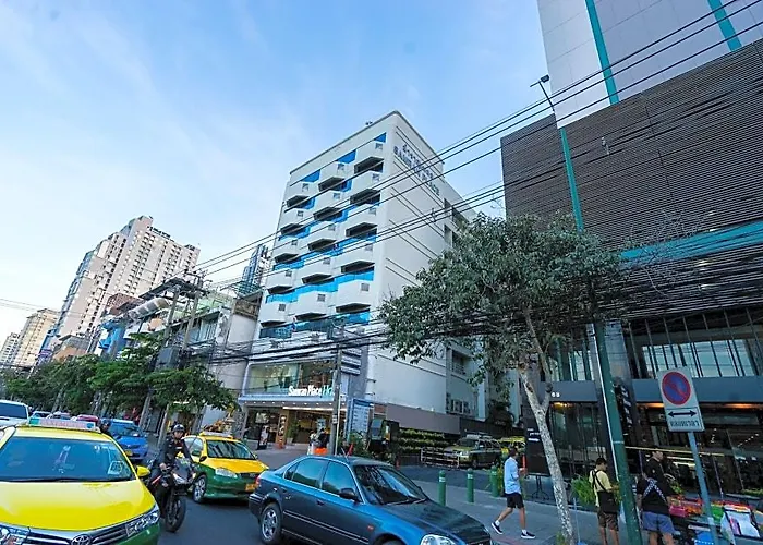 Samran Place
