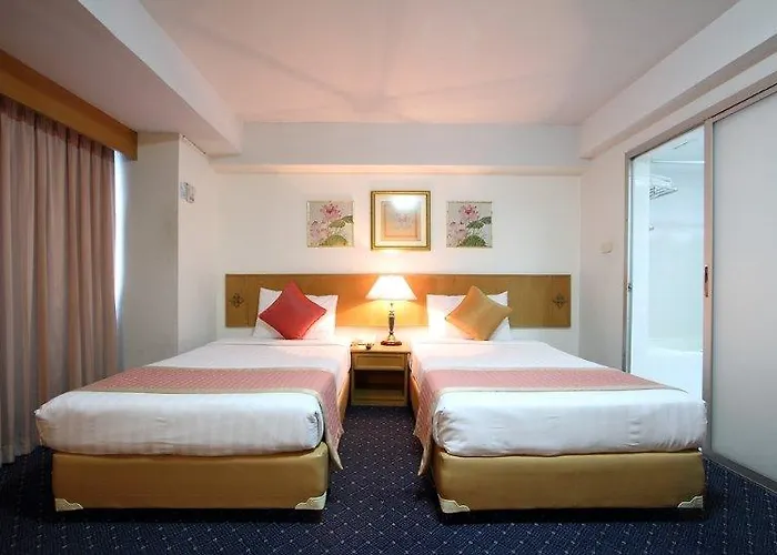 Samran Place 3*