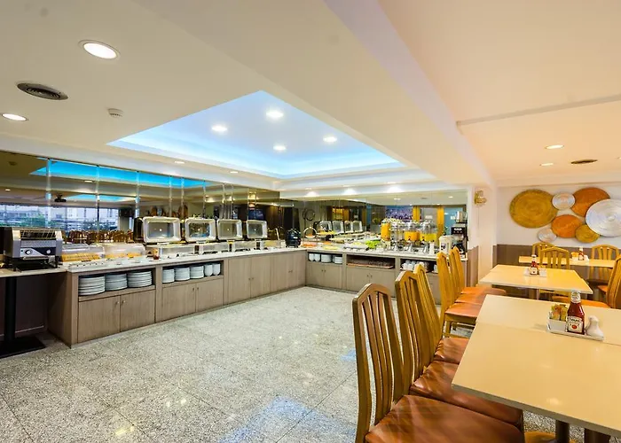 Hotel Samran Place 3*